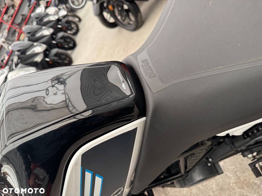 KTM Duke - 18