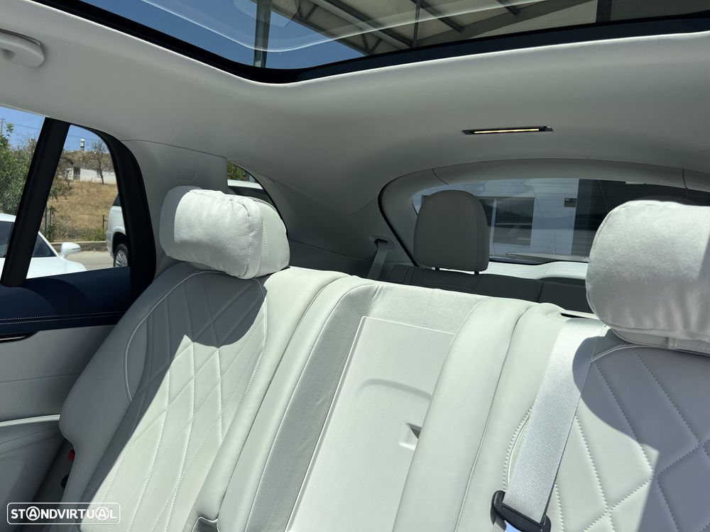 Mercedes-Benz EQS - 52