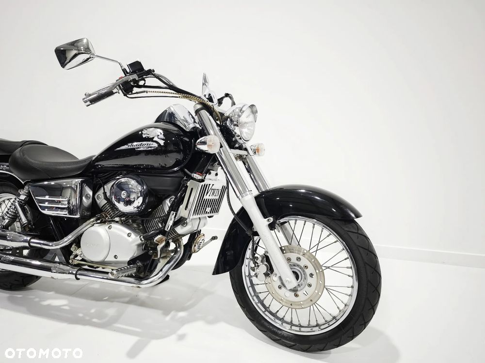 Honda Shadow - 3