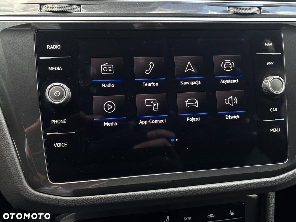 Volkswagen Tiguan - 28