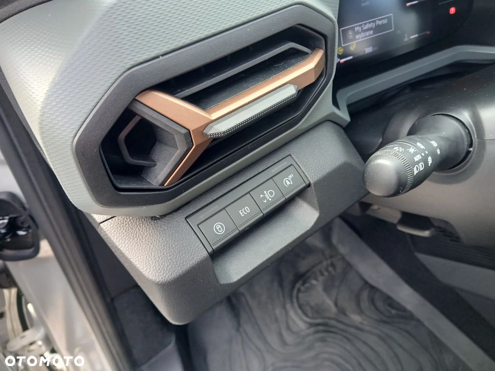 Dacia Duster 1.0 TCe Journey - 30