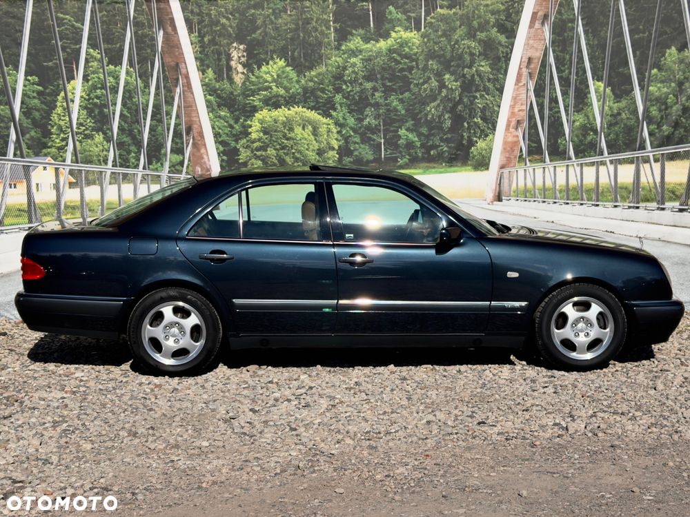 Mercedes-Benz Klasa E 320 Avantgarde - 10