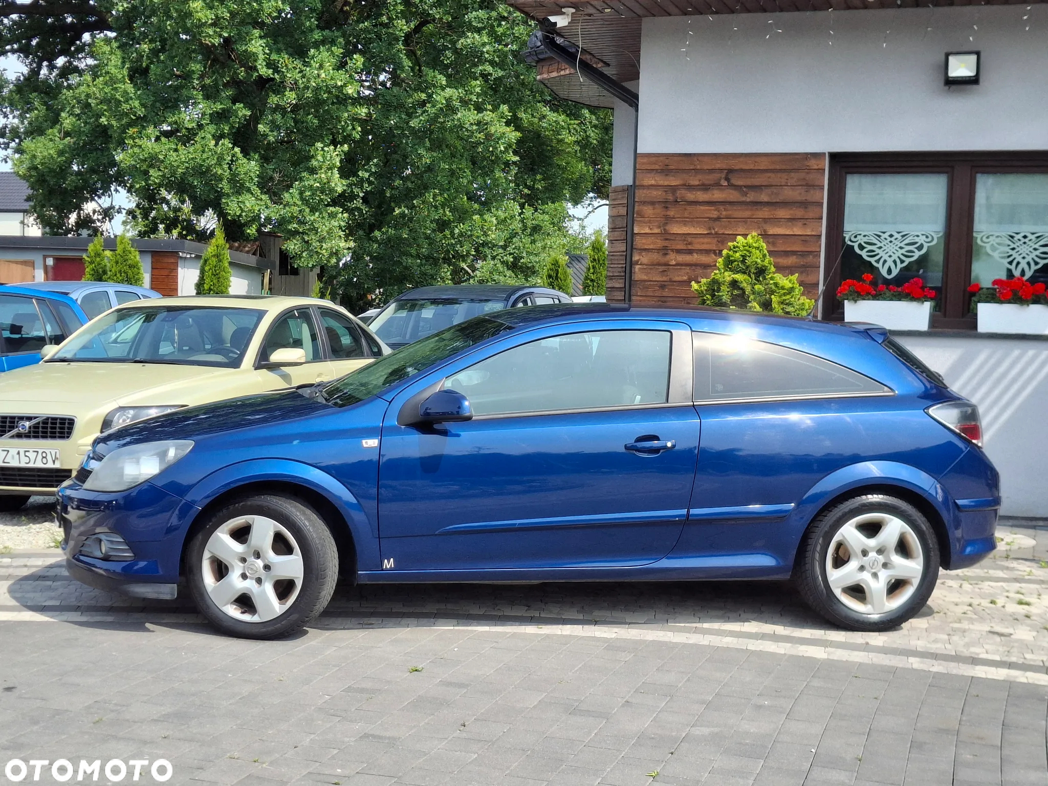 Opel Astra GTC 1.8 Innovation - 11