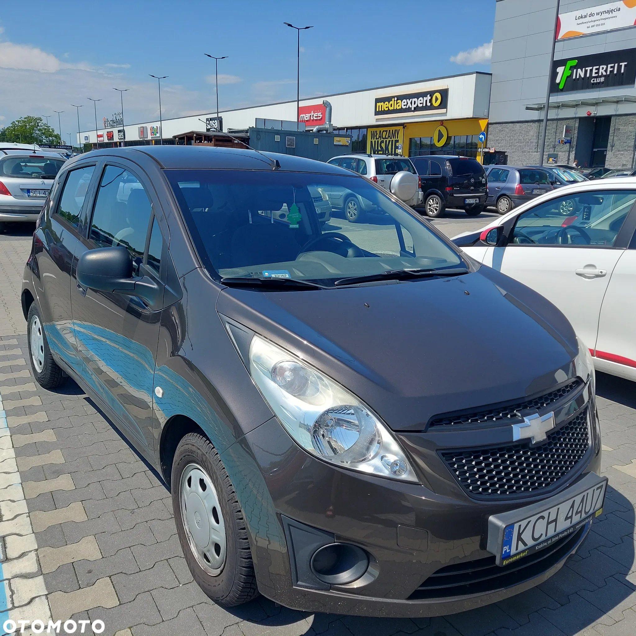 Chevrolet Spark 1.0 Base - 4