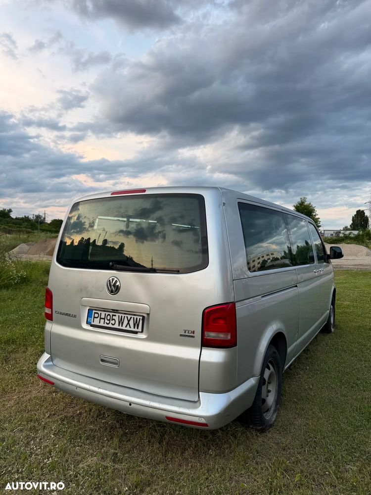 Volkswagen Caravelle - 8
