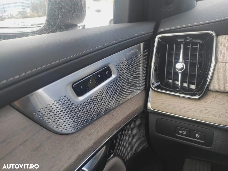 Volvo XC 90 T8 AWD PHEV Ultra Dark - 15