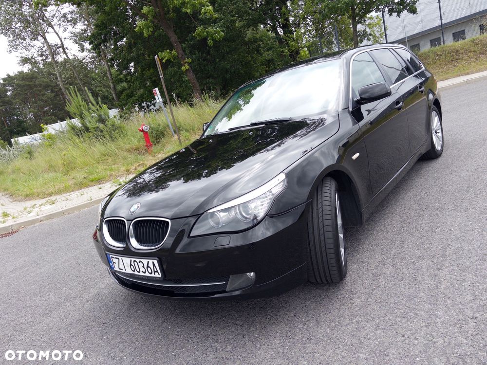 BMW Seria 5 520d Touring - 12