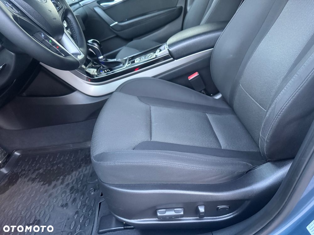 Hyundai i40 Kombi blue 1.7 CRDi DCT Premium - 28