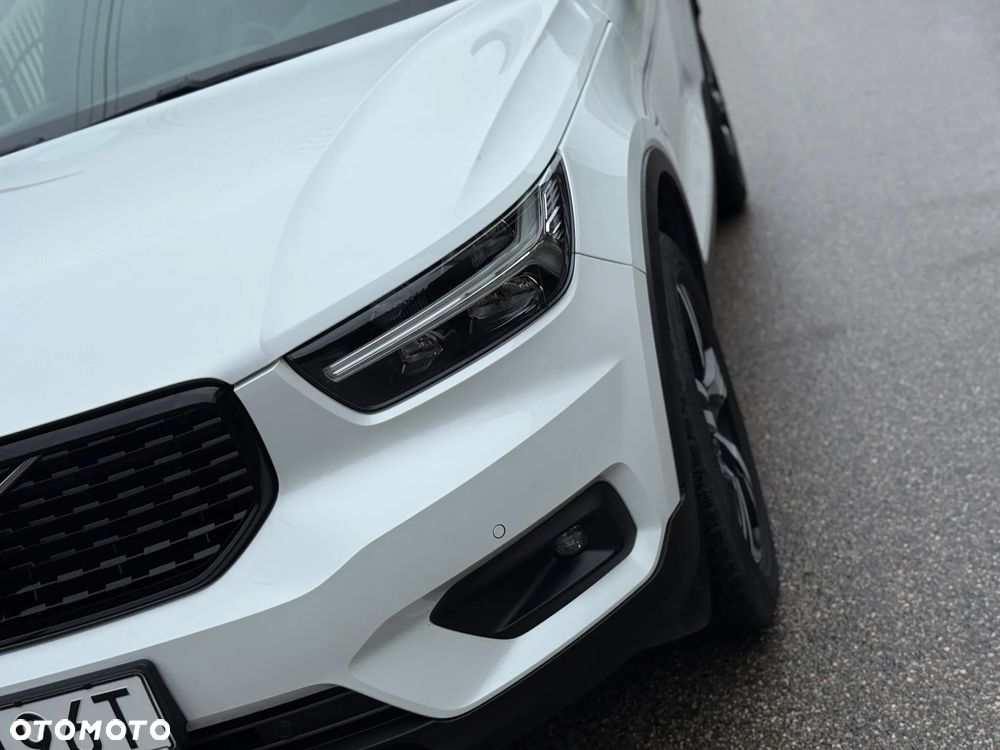 Volvo XC 40 T5 AWD R-Design - 37