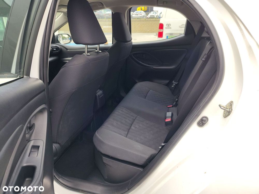 Toyota Yaris - 9