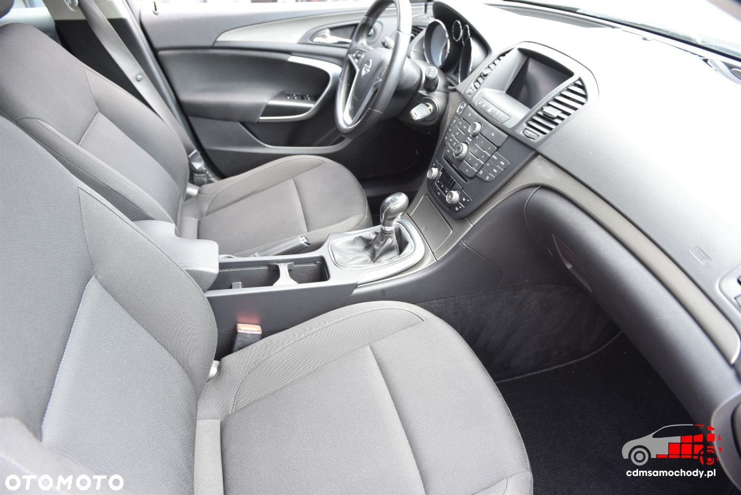 Opel Insignia 1.4 Turbo Sports Tourer ecoFLEXStart/Stop Business Edition - 19