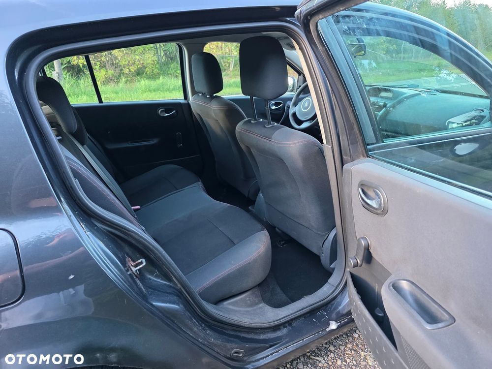 Renault Megane - 11