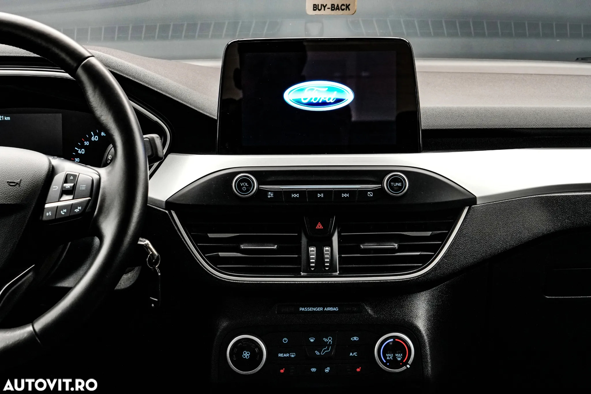 Ford Focus 1.5 EcoBlue Titanium Business - 19