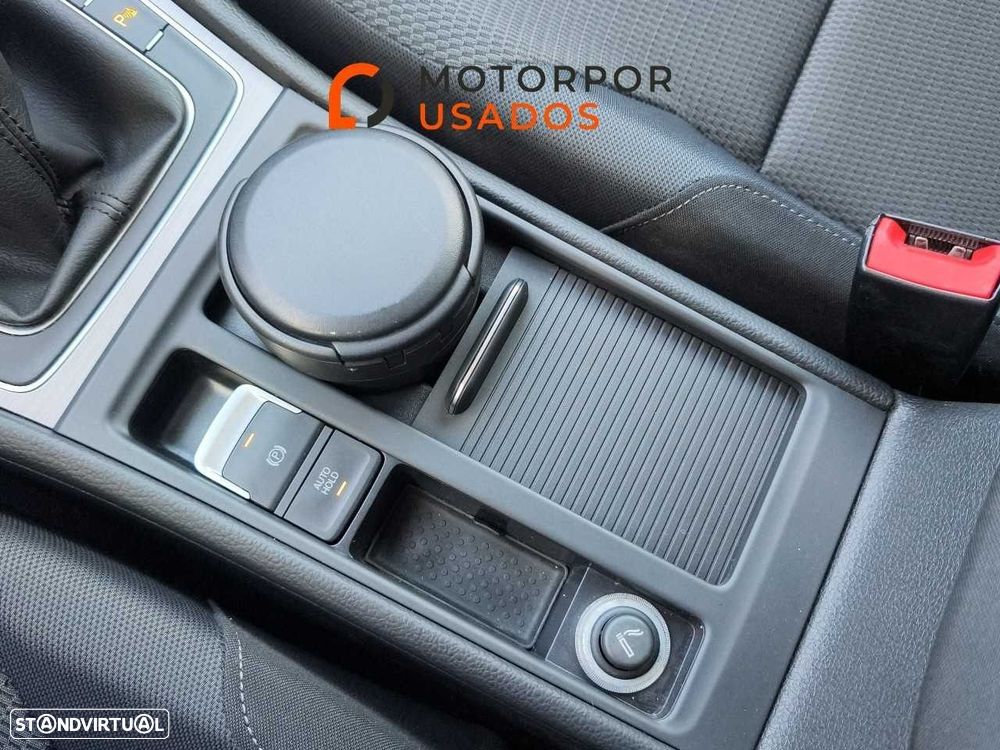 VW Golf Variant 1.6 TDi GPS Edition - 29