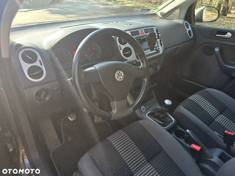 Volkswagen Golf Plus 1.6 Cross - 8