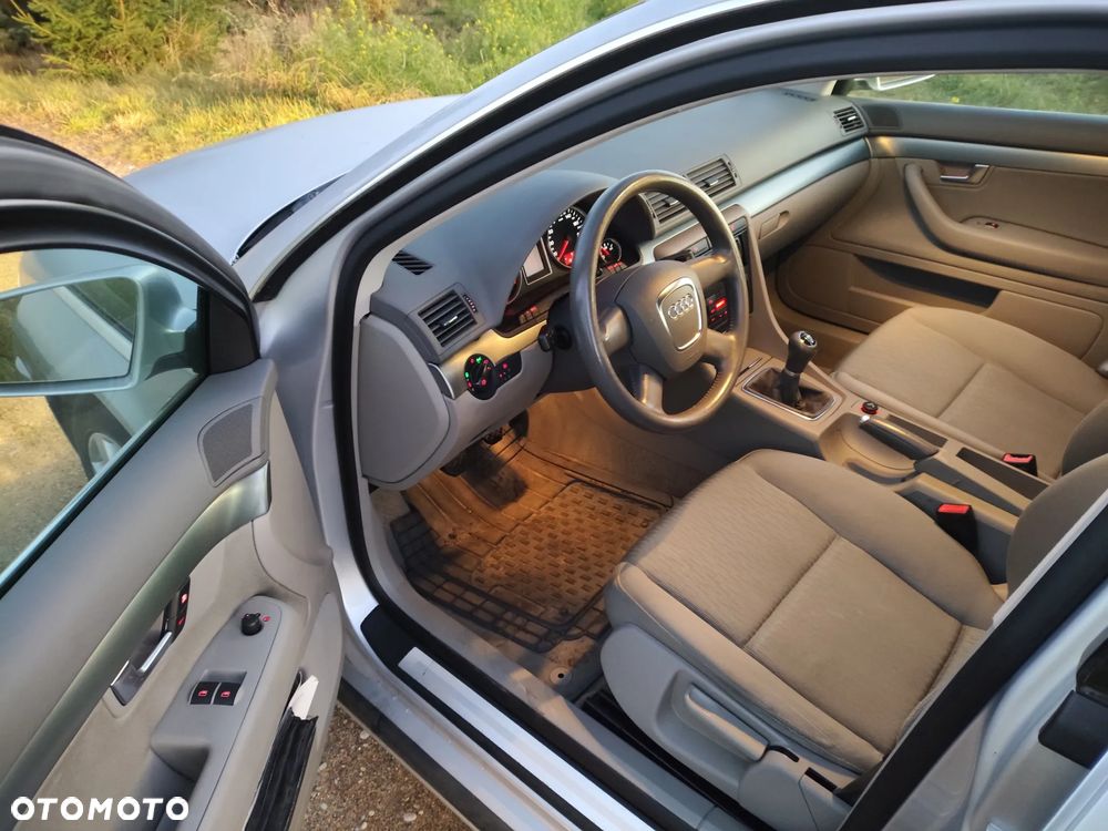 Audi A4 Limousine 1.8 T - 8