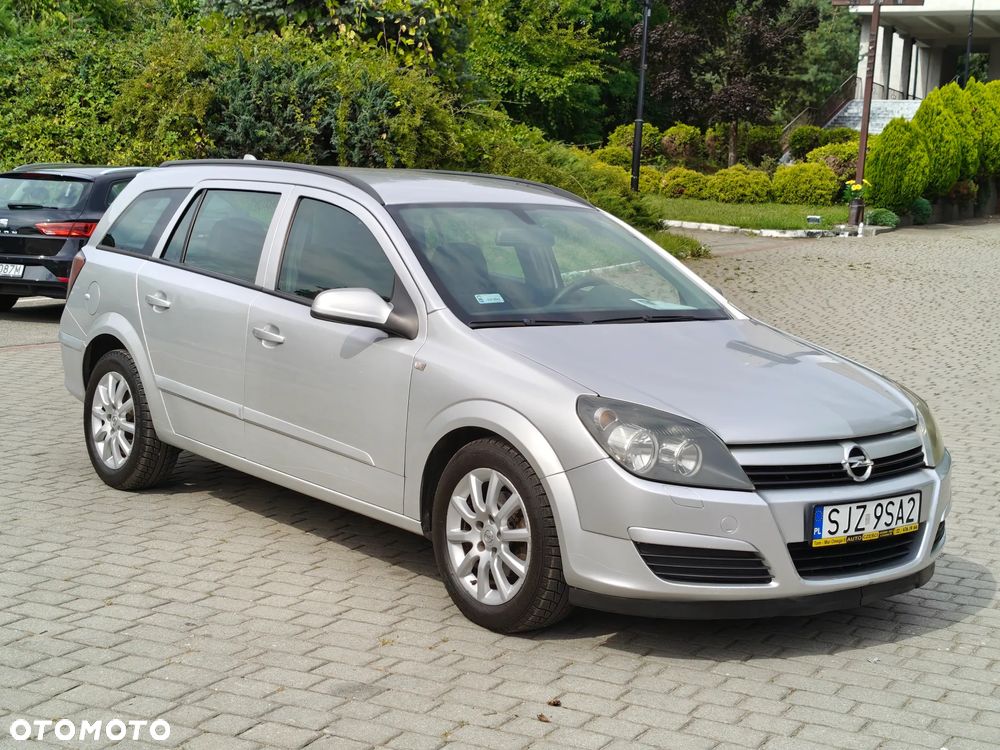Opel Astra 1.4 Caravan Cosmo - 14
