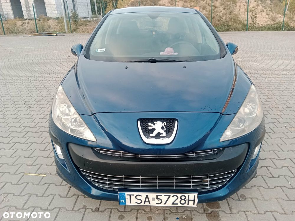 Peugeot 308 2008 photo 3