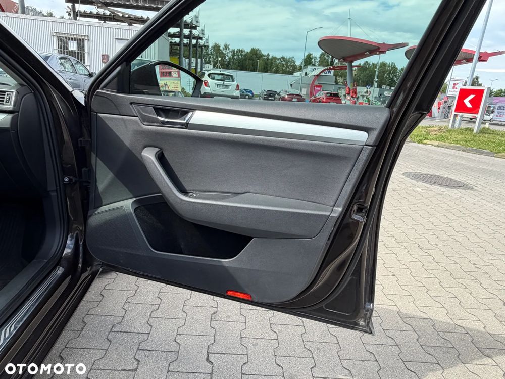 Skoda Superb 1.5 TSI ACT Ambition - 24