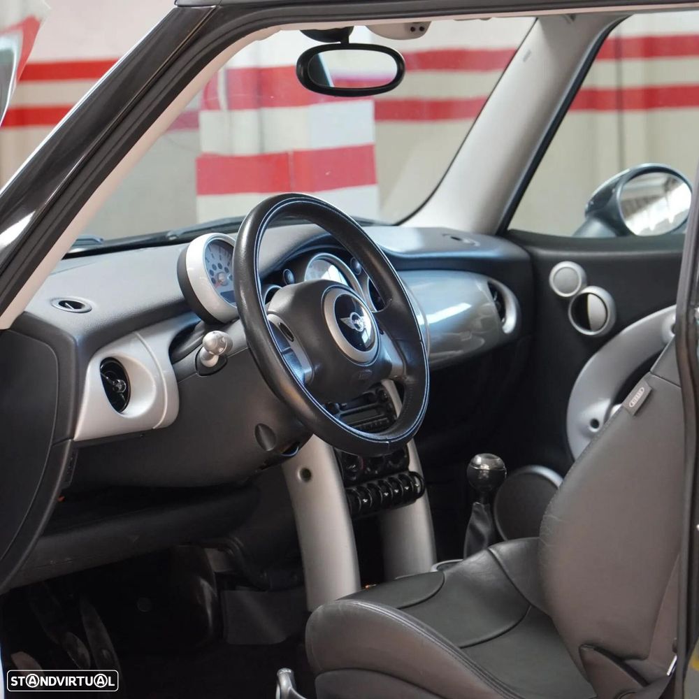 MINI 3 Portas One 1.6 - 13