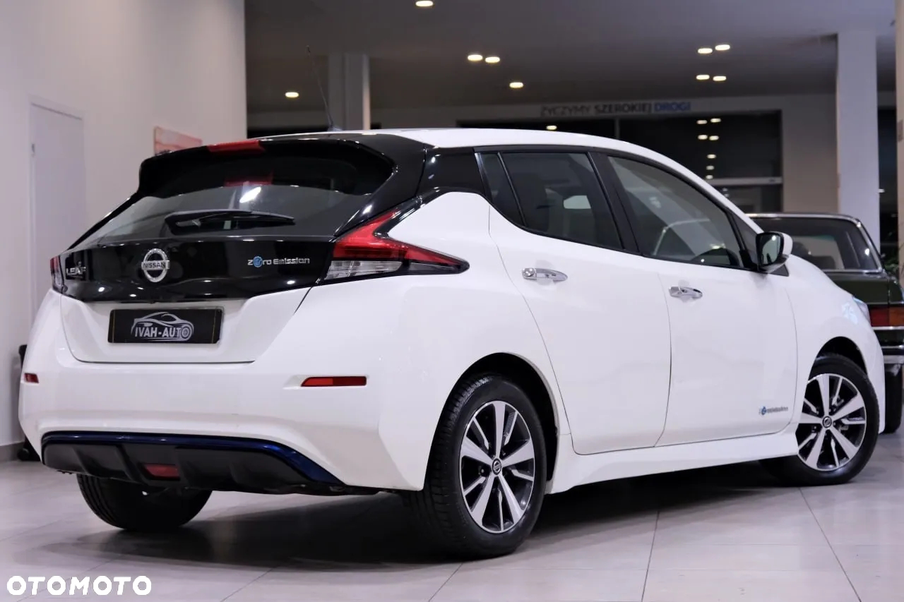 Nissan Leaf 40 kWh - 17