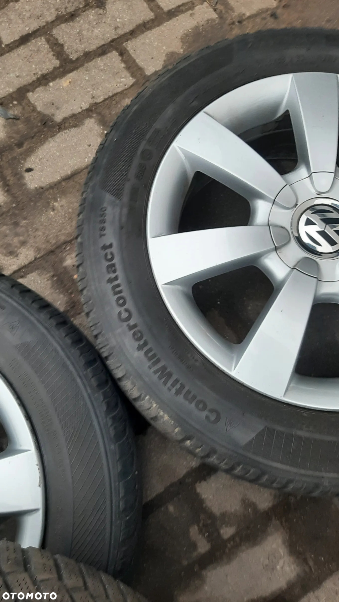 VW NEW BEETLE ALU FELGI 16 CALI OPONY ZIMOWE 1C0601025AB 6,5x16 ET42 5X100 - 16