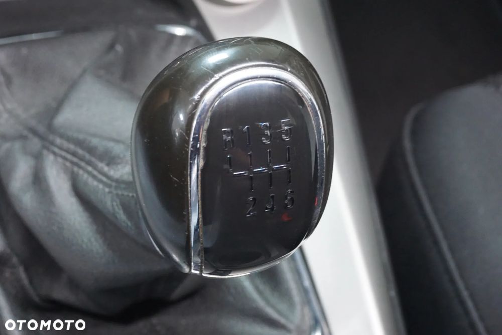 Chevrolet Captiva 2.2 Diesel 2WD LS - 34