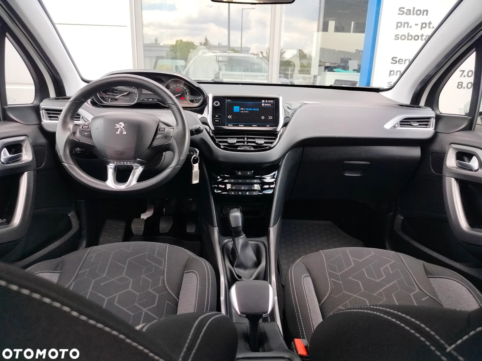 Peugeot 2008 1.2 Pure Tech Style S&S - 5