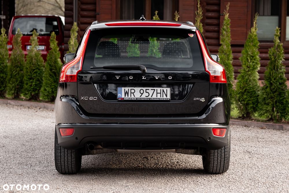 Volvo XC 60 - 8
