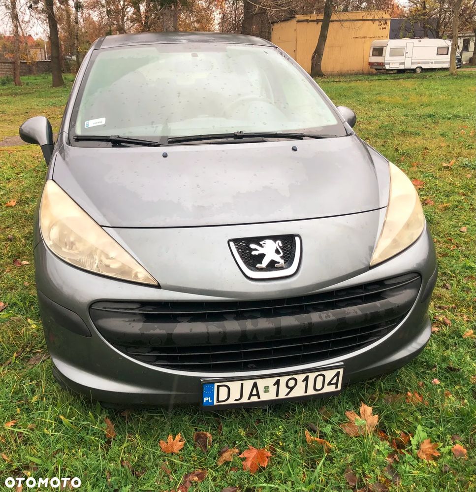 Peugeot 207 1.4 16V Presence - 1