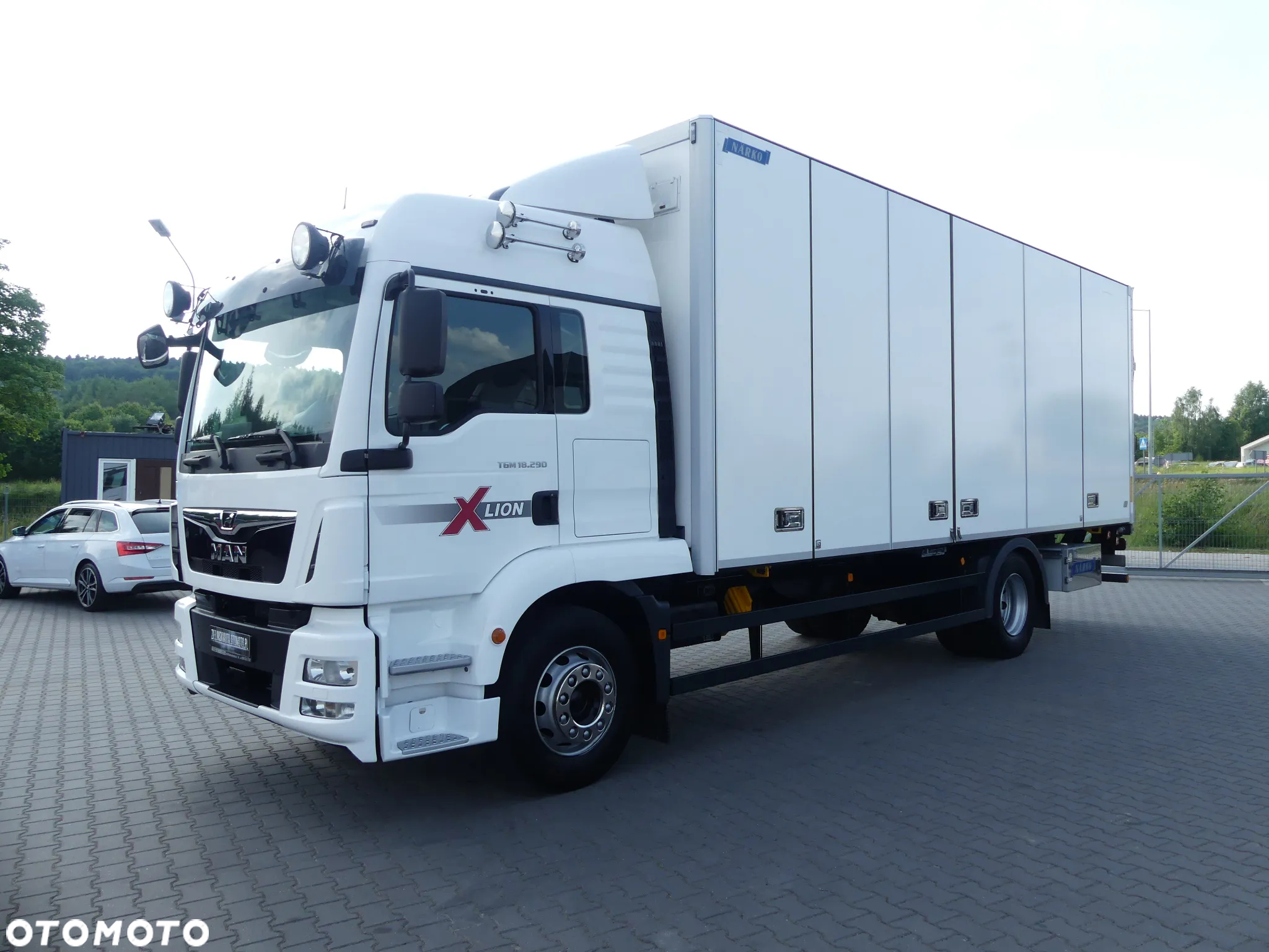 MAN TGM 18.290 / IZOTERMA + WINDA / GLOB / EURO 6 / OTWIERANY BOK / - 7