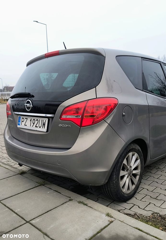 Opel Meriva - 10