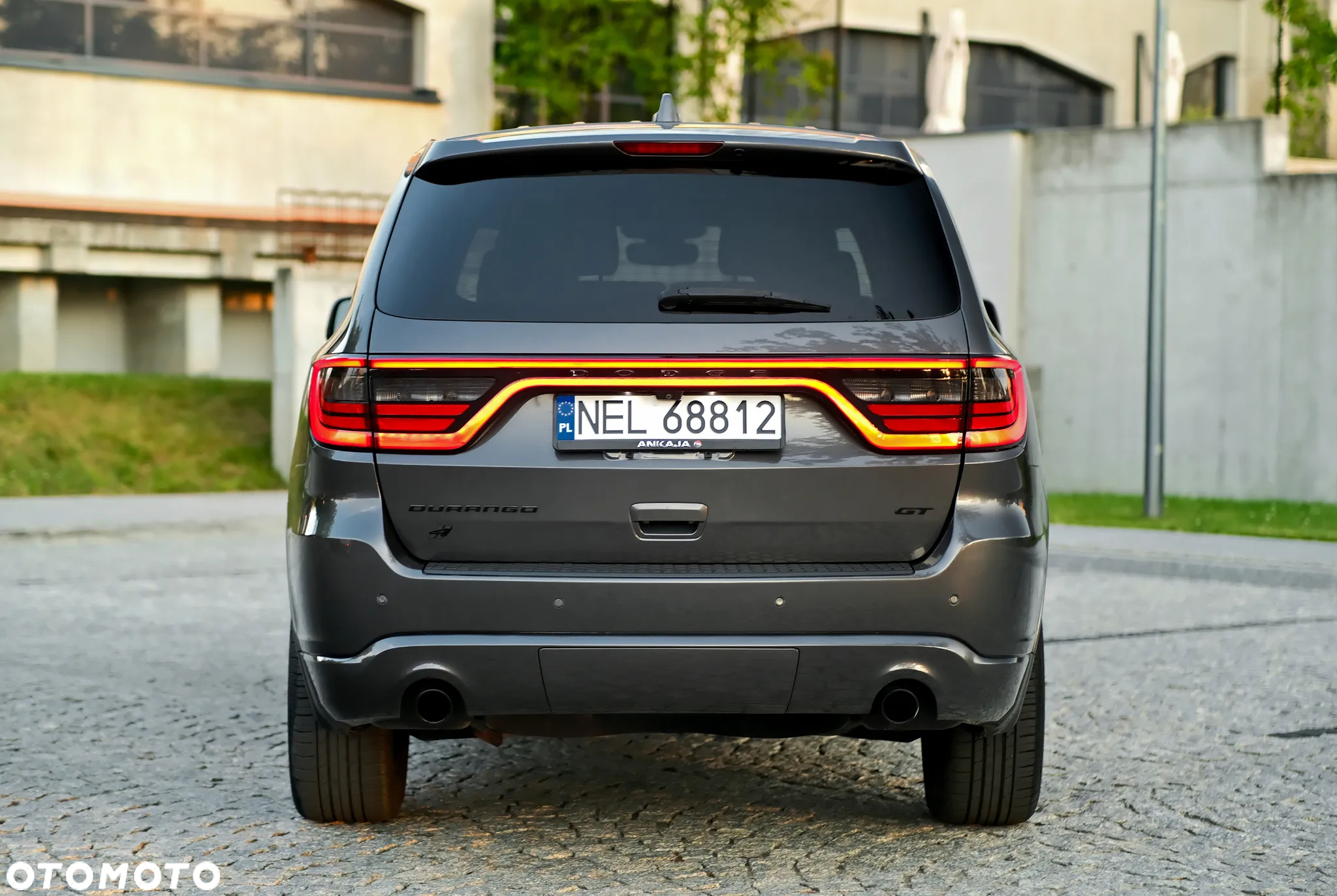 Dodge Durango - 11