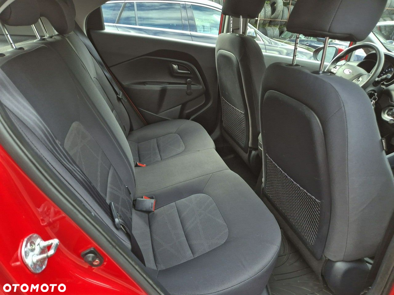 Kia Rio - 22