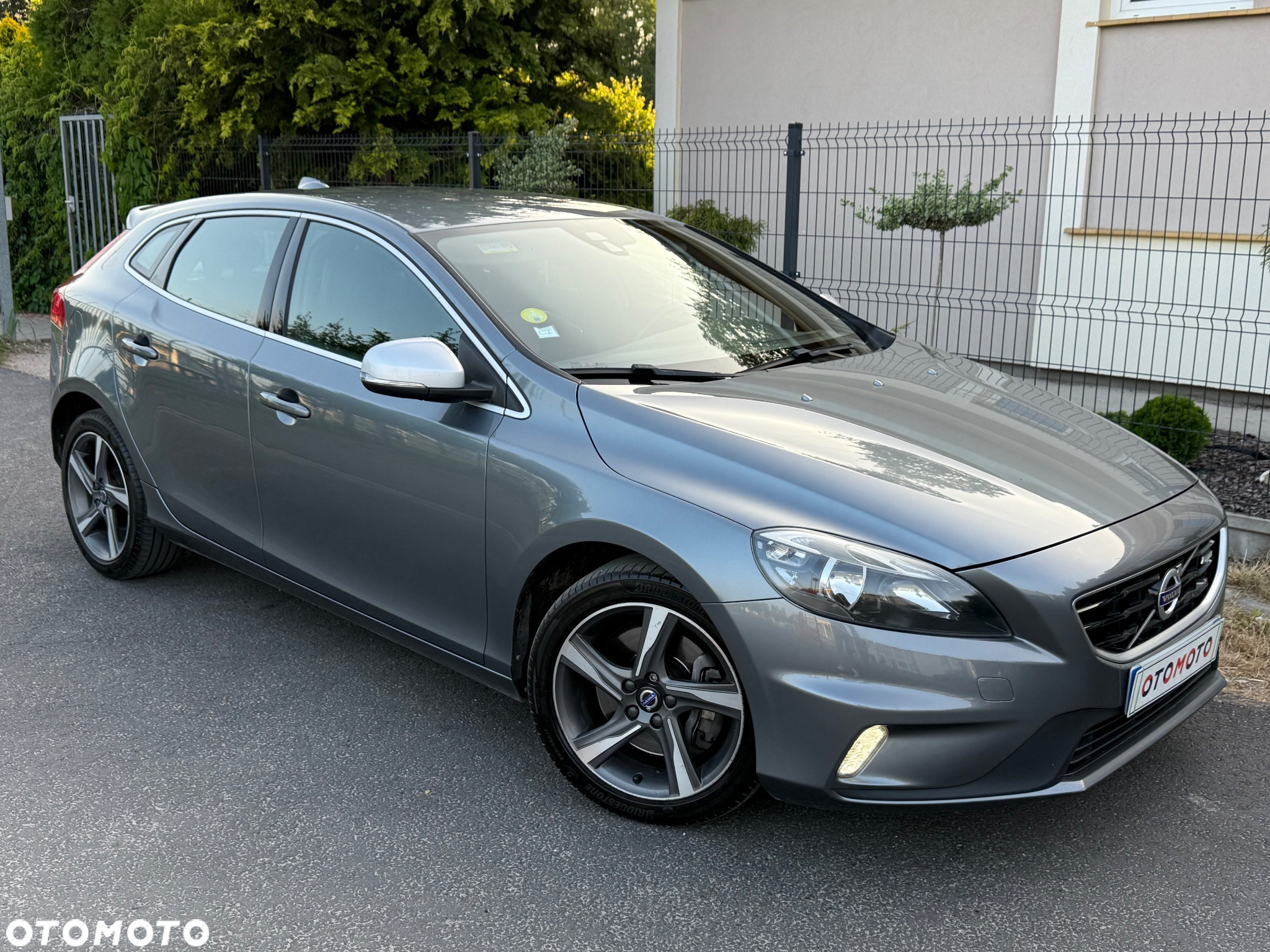 Volvo V40 D3 Geartronic RDesign - 3