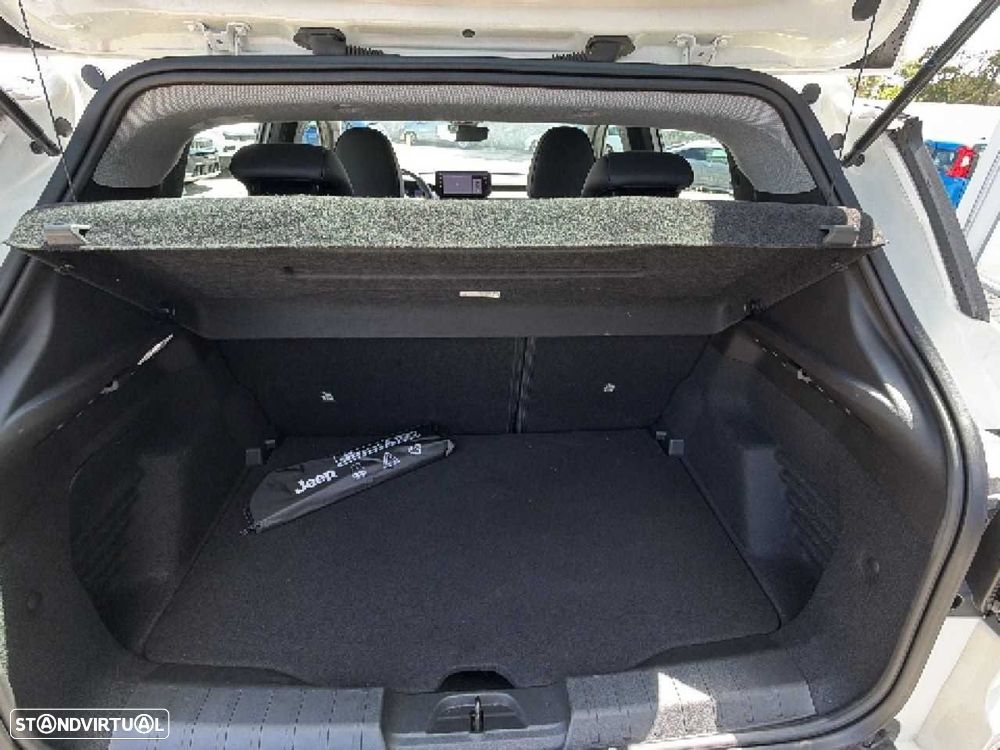 Jeep Avenger 1.2 TG Altitude - 16