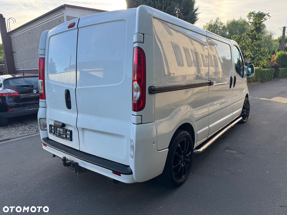 Opel Vivaro - 4
