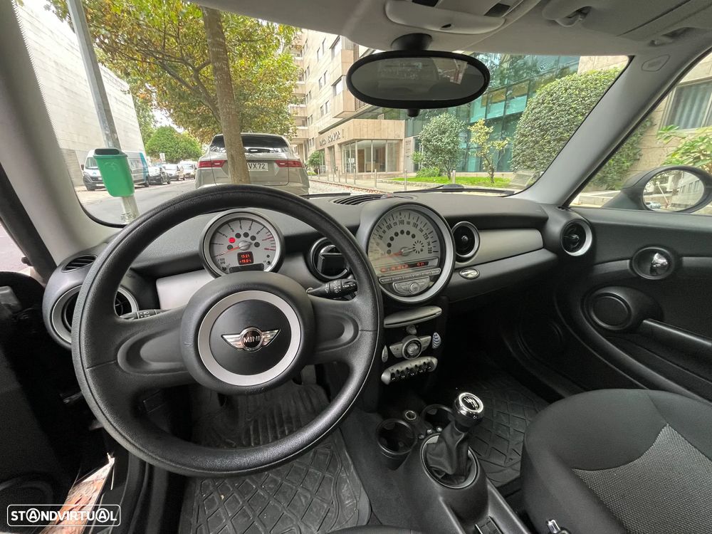 MINI 3 Portas One 1.4 - 10