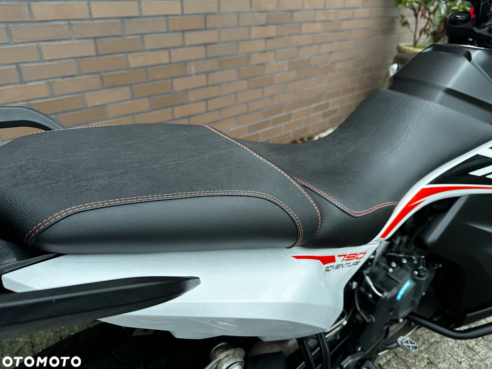 KTM Adventure - 19