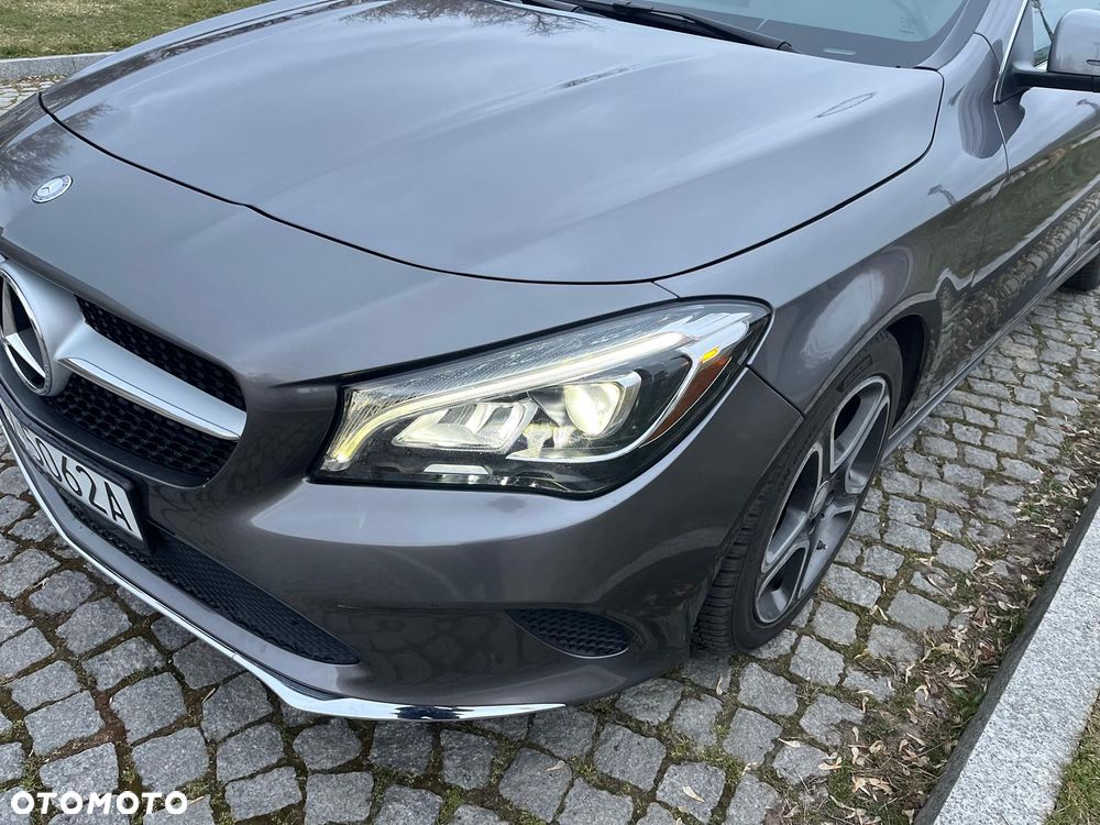 Mercedes-Benz CLA 250 4Matic 7G-DCT - 7