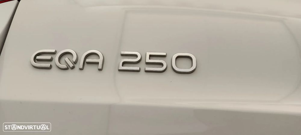 Mercedes-Benz EQA 250+ Edition - 32