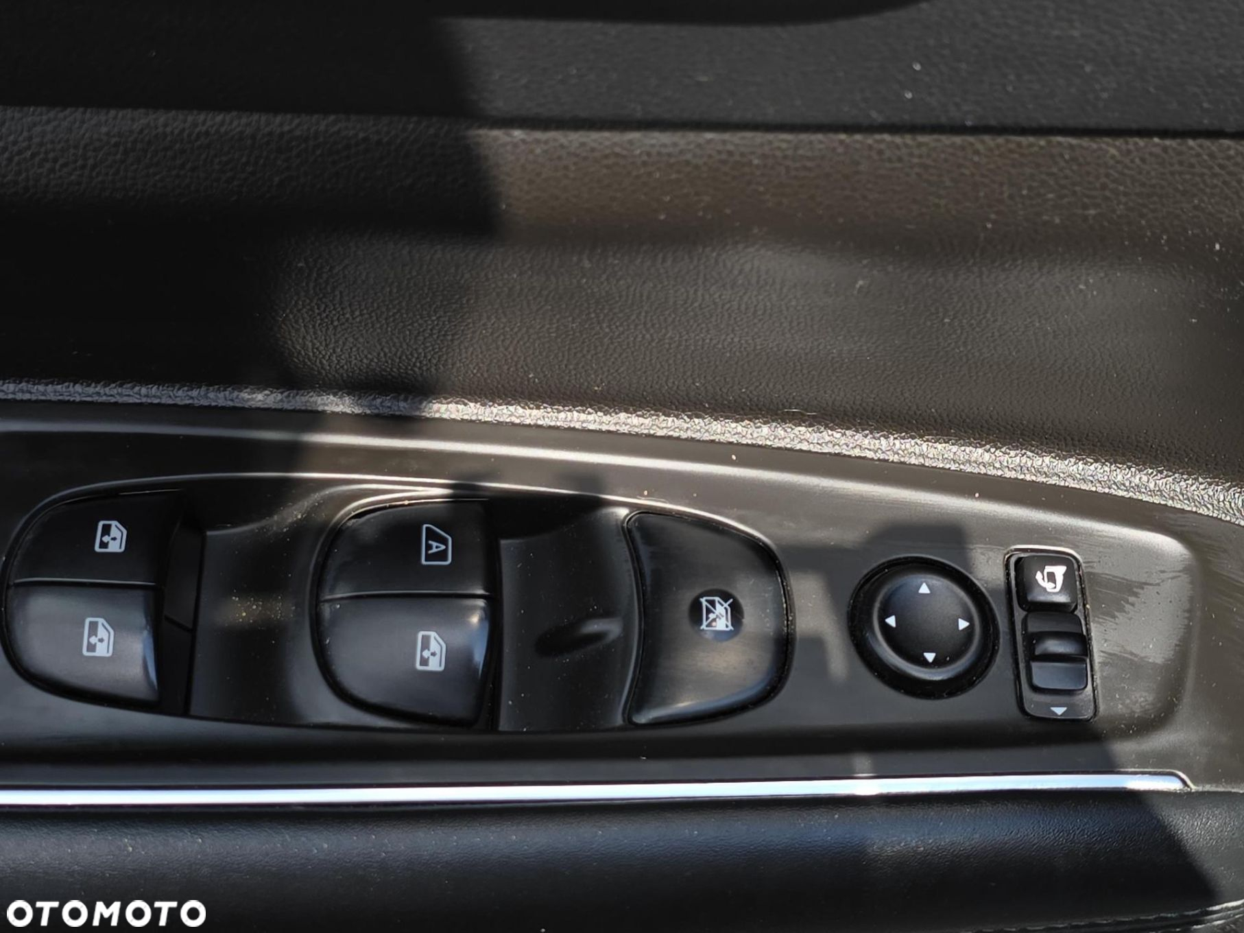 Renault Koleos 2.0 dCi Initiale Paris 4x4 X-Tronic - 13