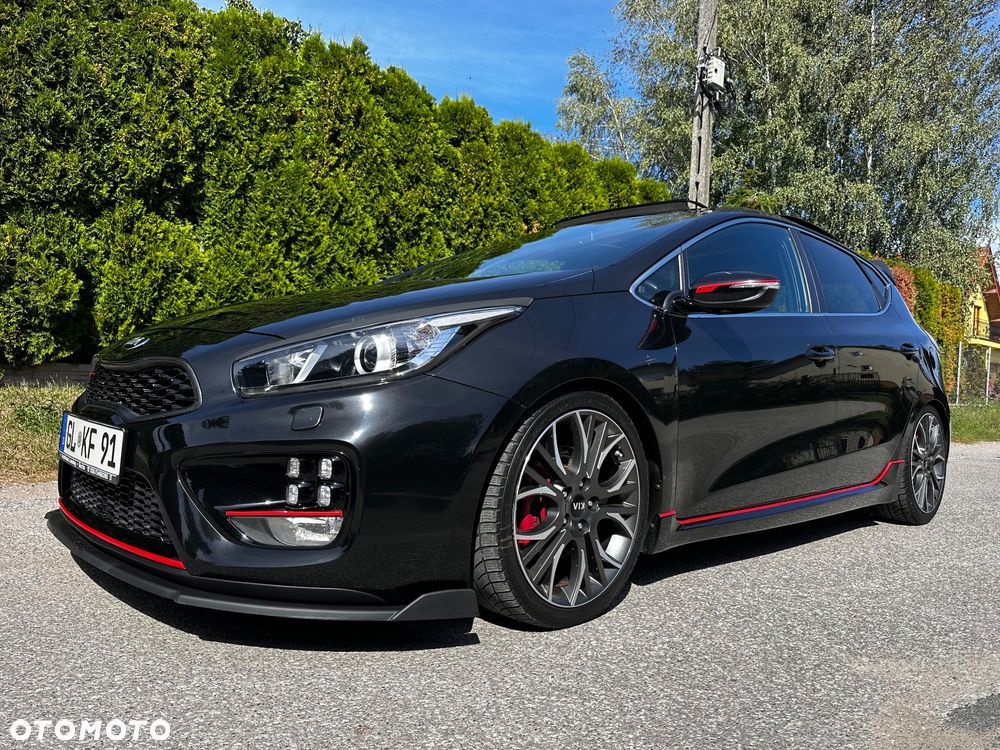 Kia Ceed 1.6 T-GDI GT-Challenge - 11