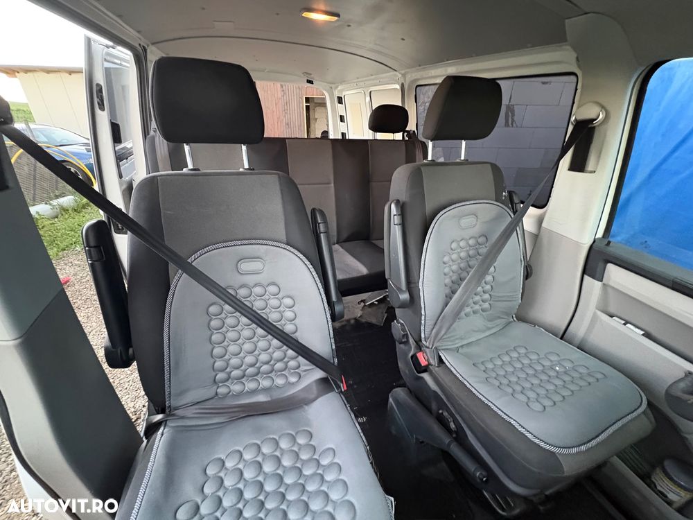 Volkswagen Transporter Lang EU6 - 8