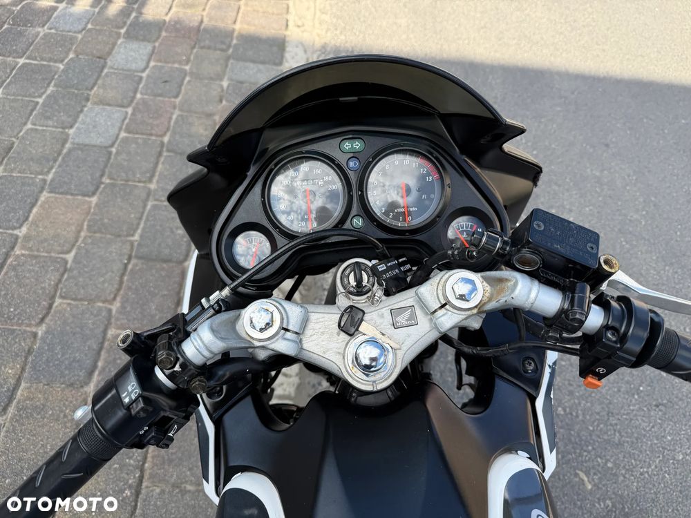 Honda CBR - 8