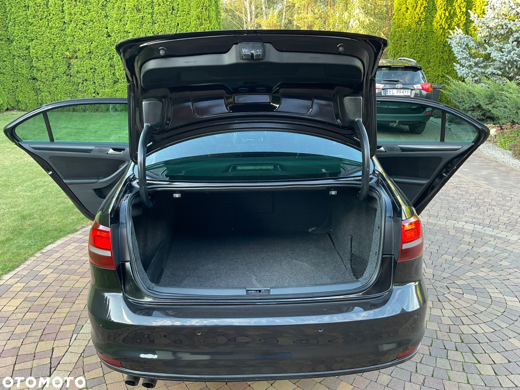 Volkswagen Jetta - 9