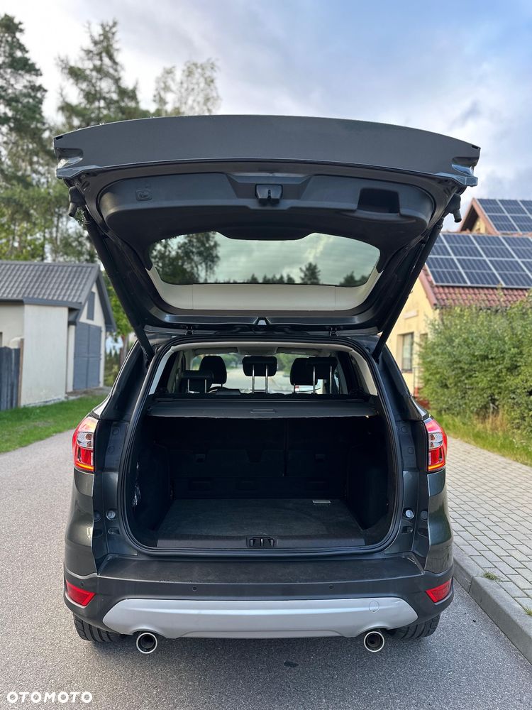 Ford Kuga 2.0 TDCi 4x4 Titanium - 28