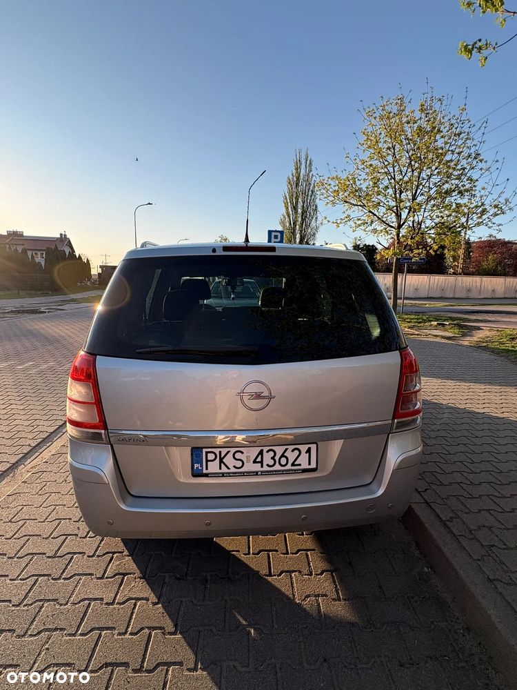 Opel Zafira 1.8 - 7