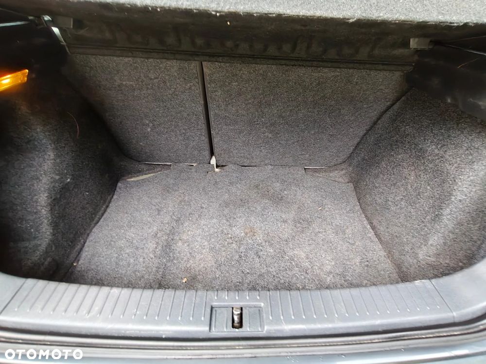 Seat Ibiza 1.2 12V Amaro - 21