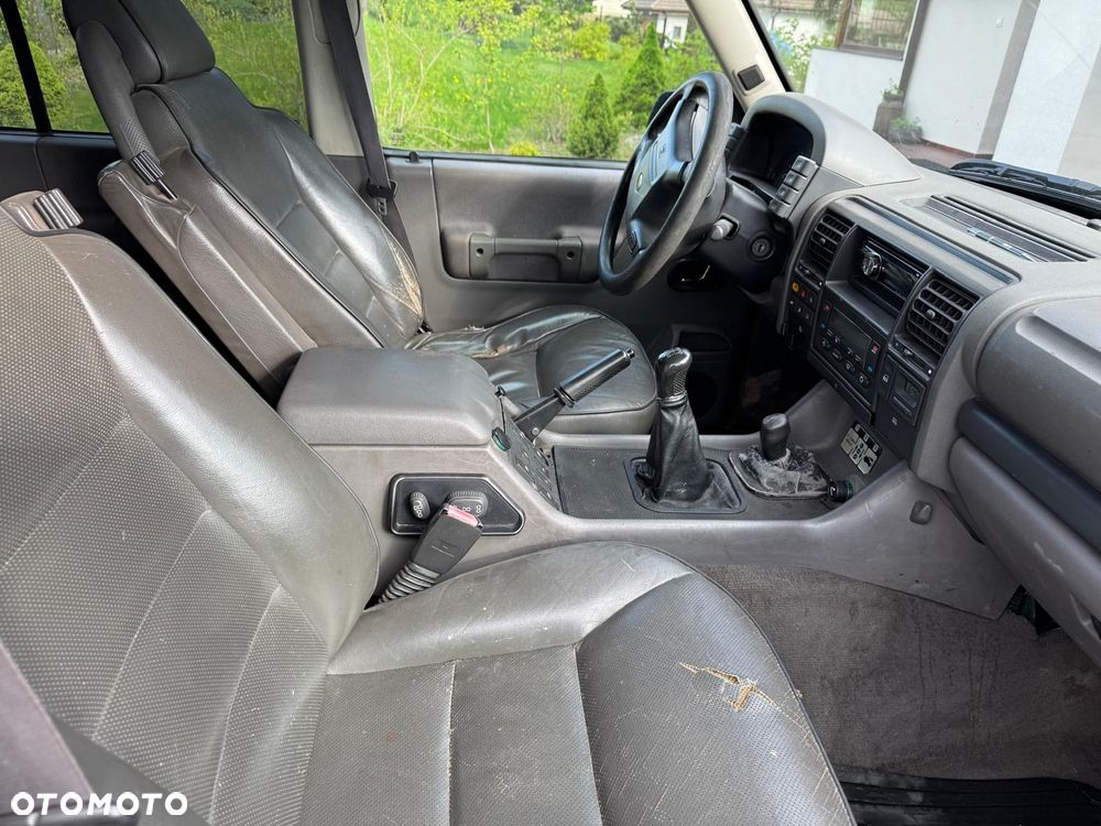 Land Rover Discovery - 10